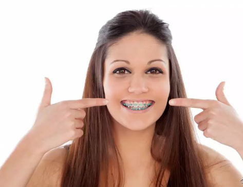 aparelho odontológico em Brasília